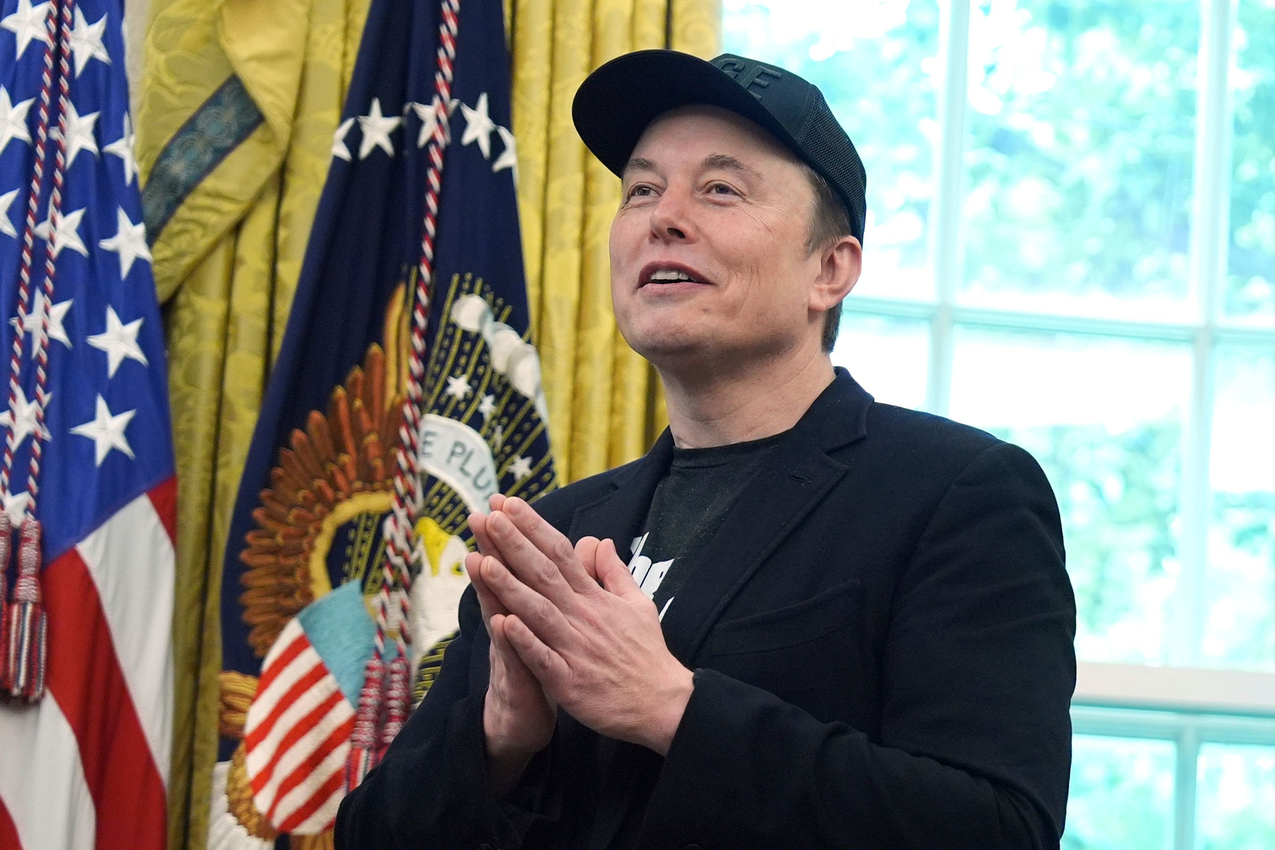 Musk arremete contra el NYT tras publicar que consume drogas
