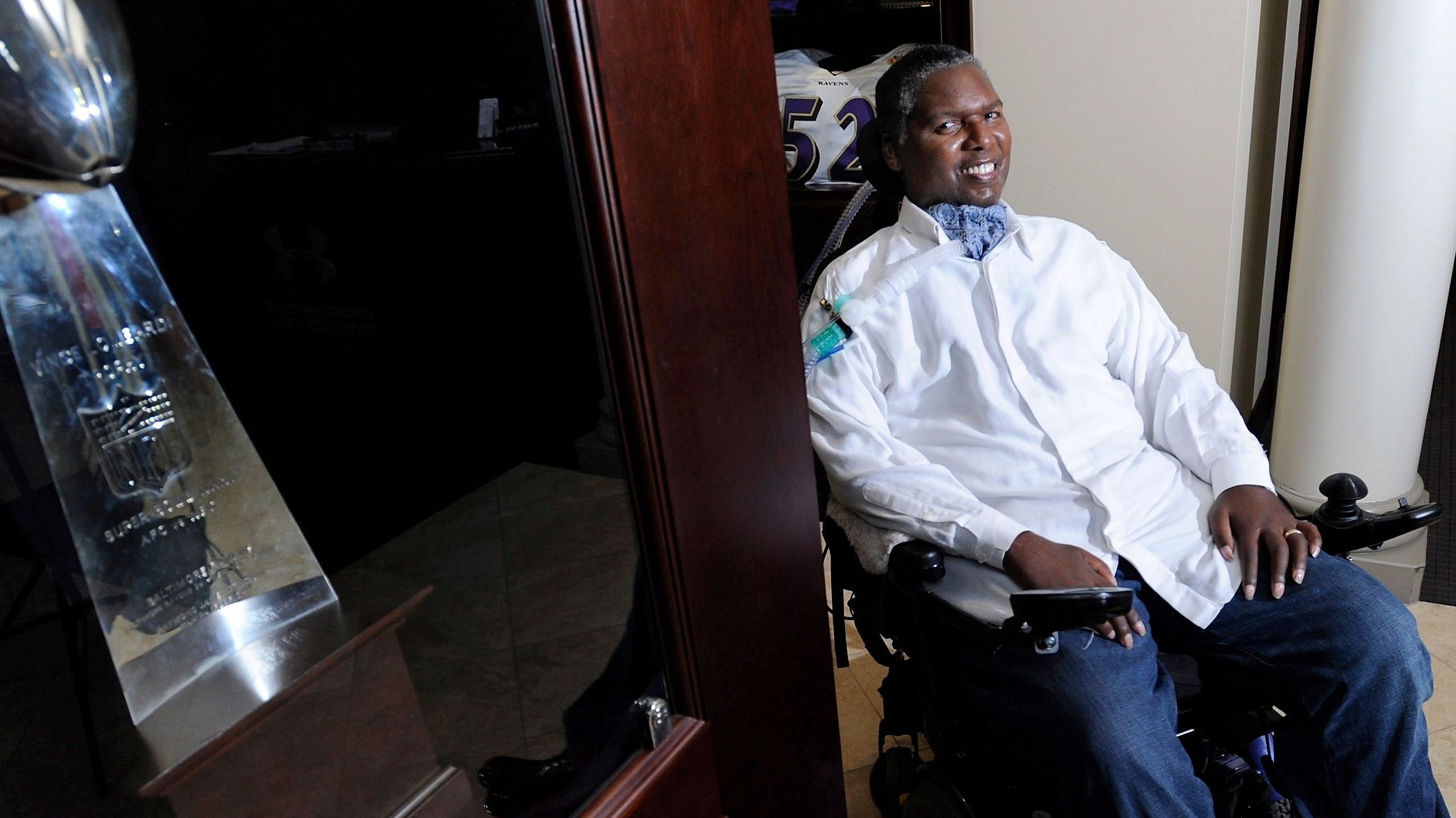 Muere O.J. Brigance, campeón del Super Bowl con los Ravens
