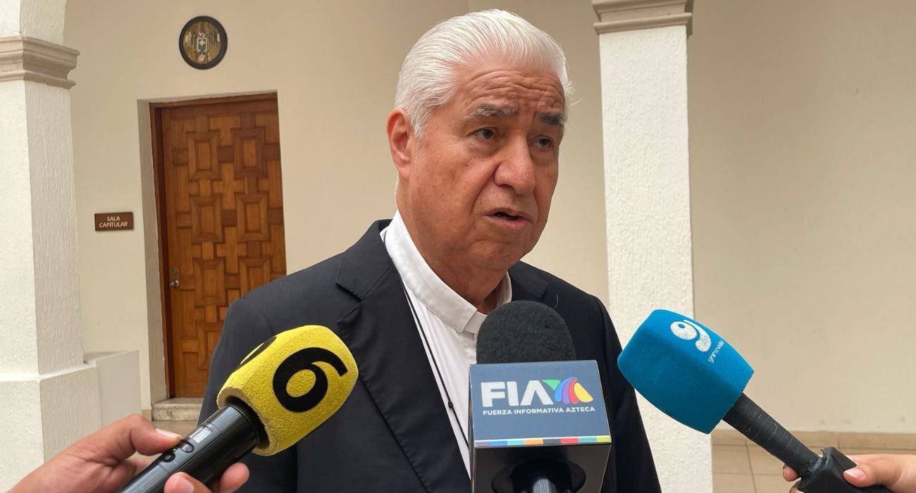 Llama Arzobispo de Monterrey a orar por el papa y cónclave