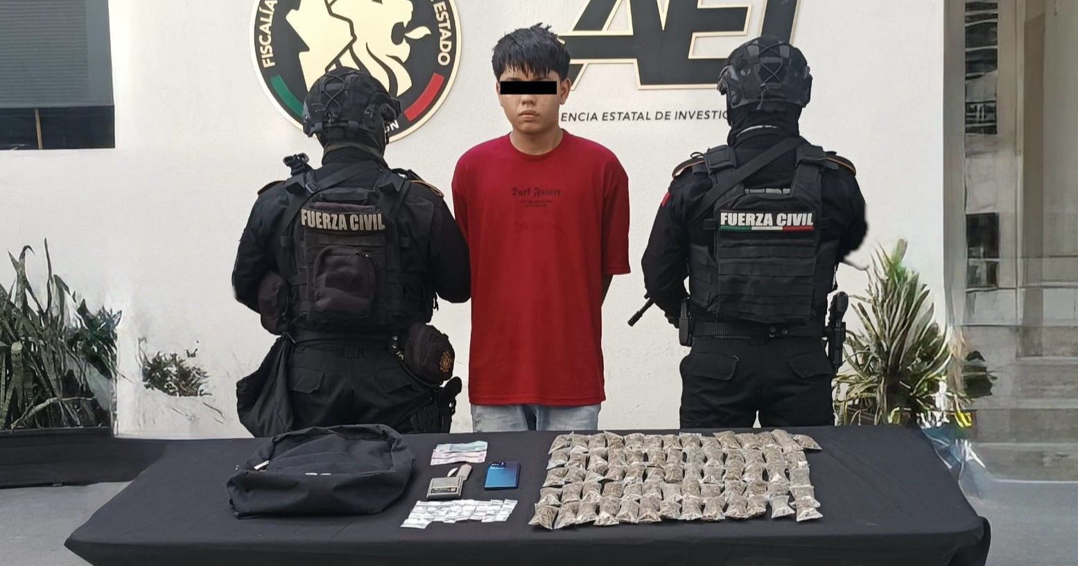 Detienen a joven en Guadalupe con 90 dosis de droga