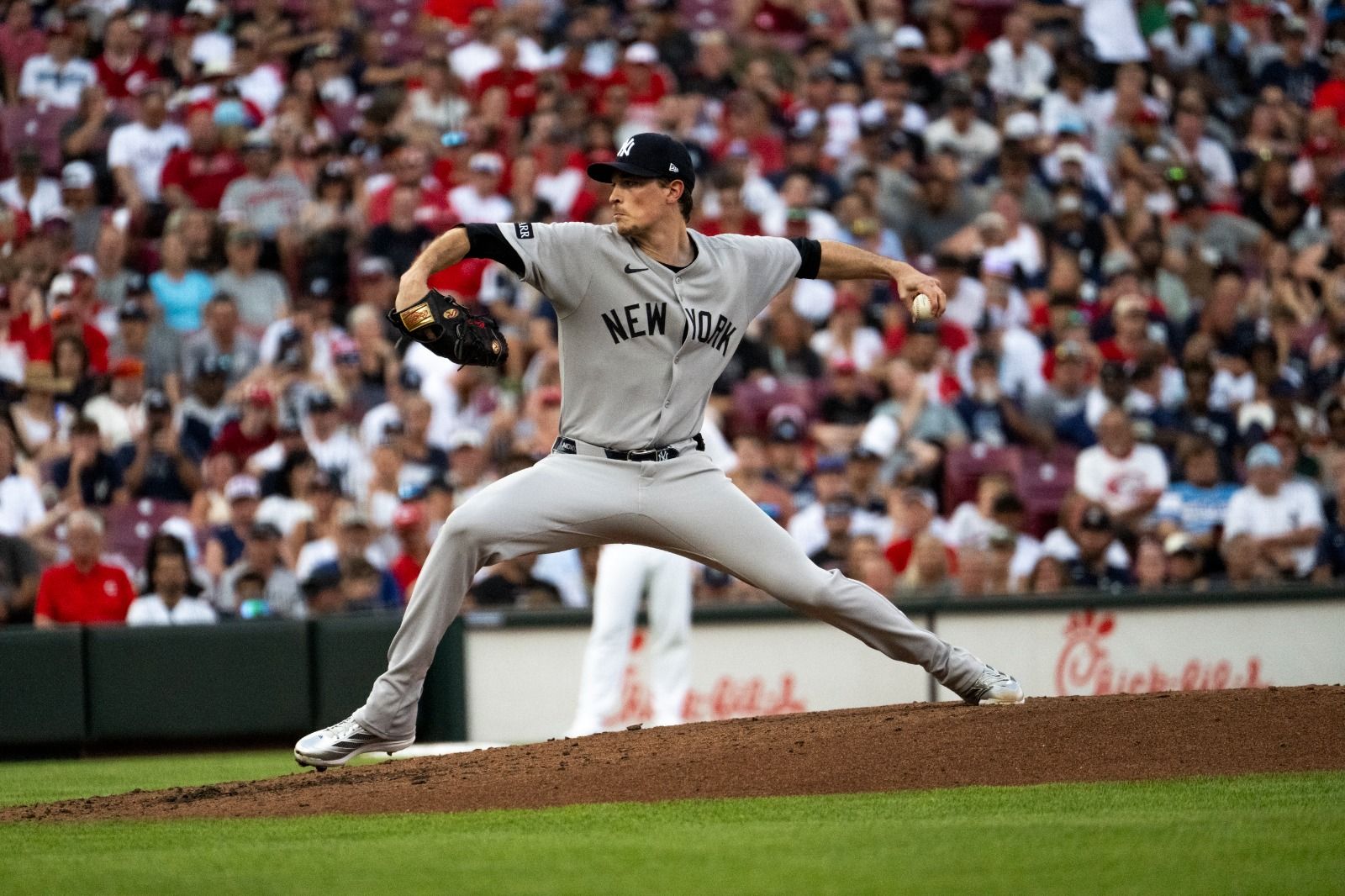 Max's Pitcher Max Fried, primer pitcher en llegar a 10 victorias en la MLB 2025