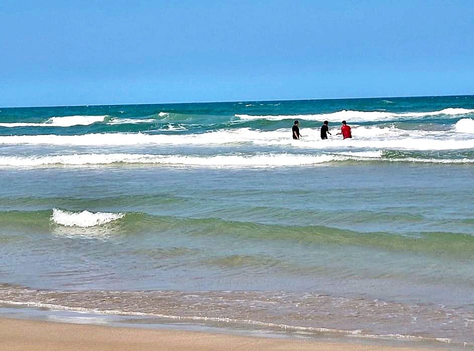 Activan Plan Marina por manchas de crudo en el Golfo de México