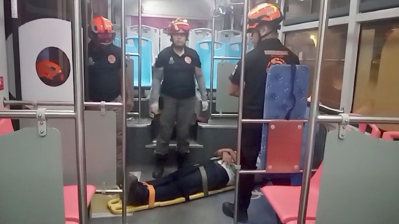 Choque entre ruta urbana y camión de carga deja un lesionado