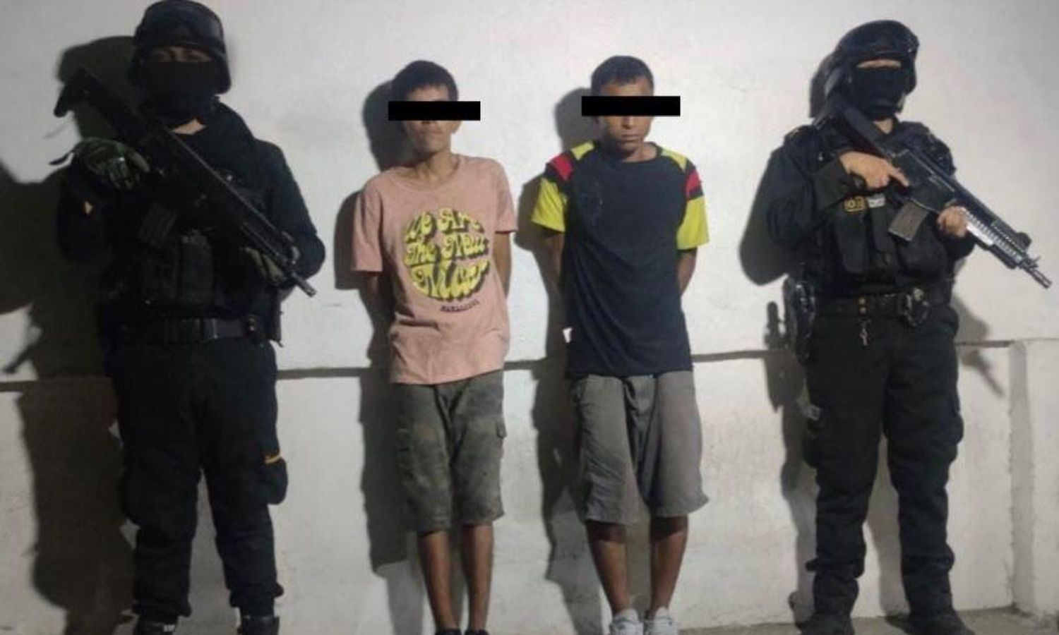 Detienen a dos con droga en Monterrey tras operativo