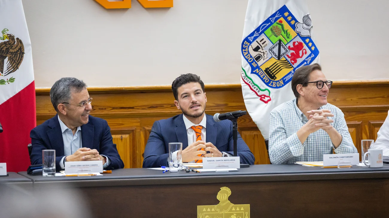 01_ACUERDAN_GOBIERNO_FEDERAL_Y_NL_AGILIZAR_MAS_DE_CIEN_OBRAS_DE_LAS_NUEVAS_LINEAS_DEL_METRO_b2315a857e