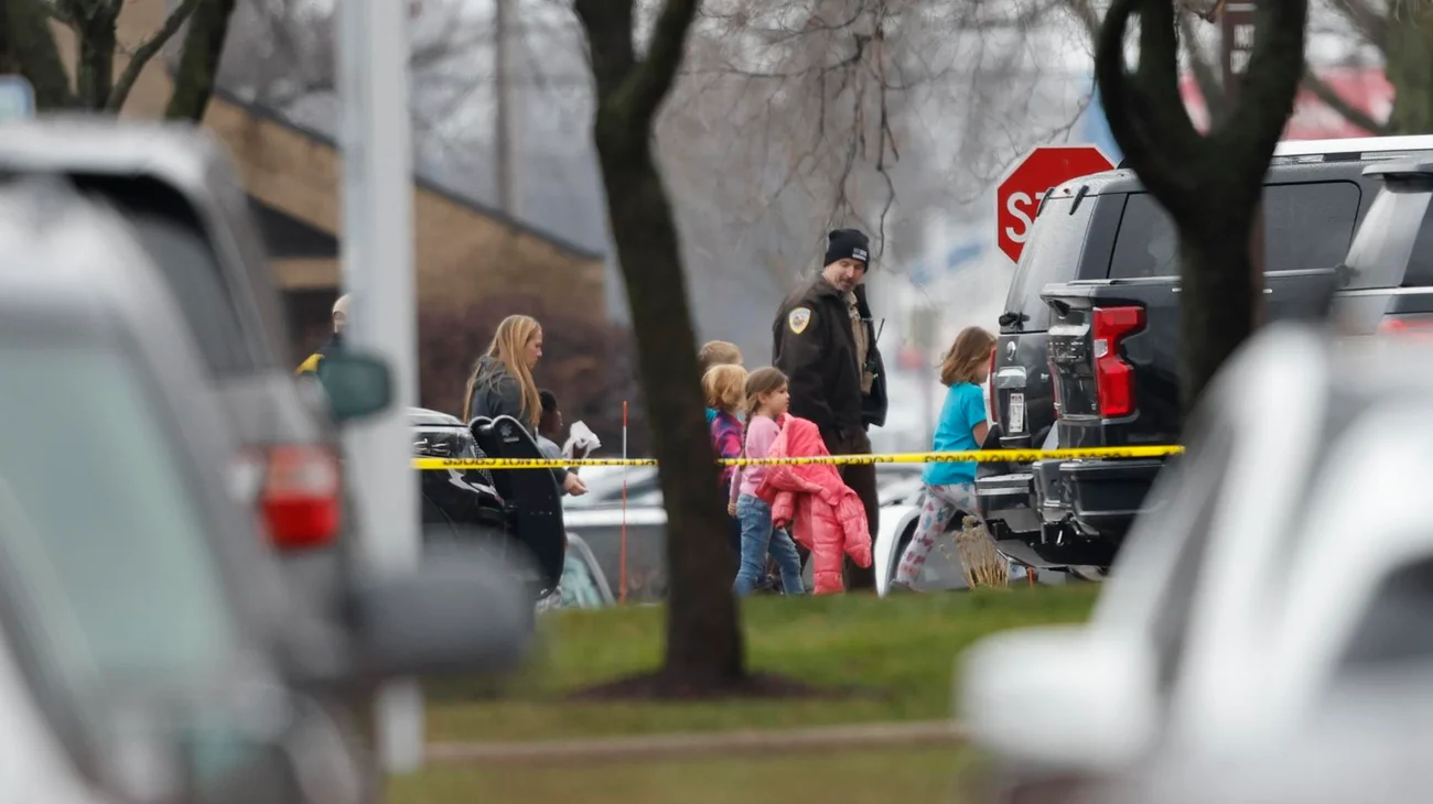 Tiradora de Wisconsin contactó a joven que planeaba otro ataque