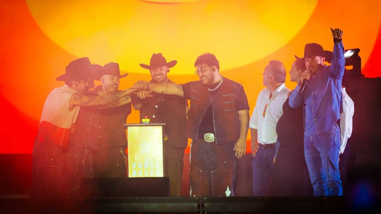 02_EL_MUDIAL_SE_JUEGA_EN_CASA_ENCIENDE_GOBERNADOR_RELOJ_DE_CUENTA_REGRESIVA_3f98047c4c