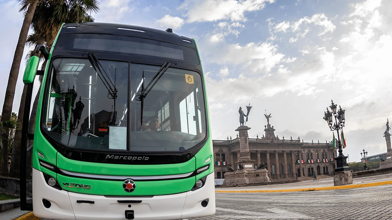 Diputados ven positivo transporte gratis; piden explicar detalles