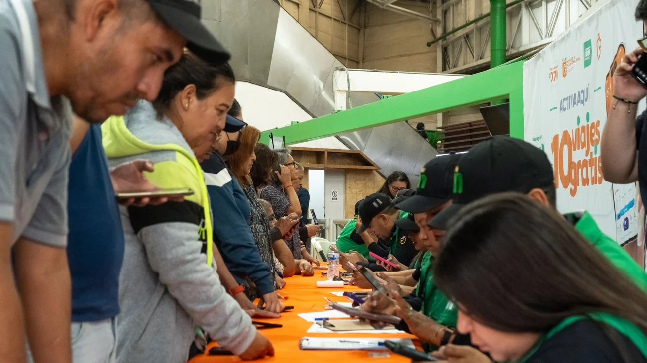 Aprovechan ciudadanos el programa 'Ayudamos a Moverte'