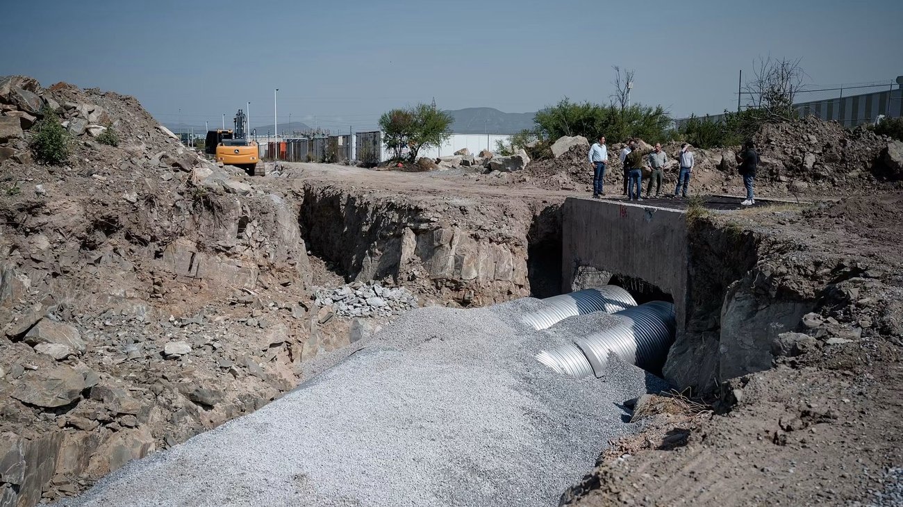 Continúa Javier Díaz con el trabajo en cada colonia de Saltillo