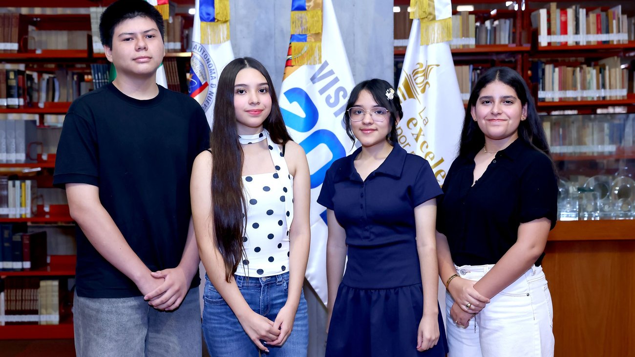 Destacan a alumnos con mejores puntajes de ingreso a prepas UANL