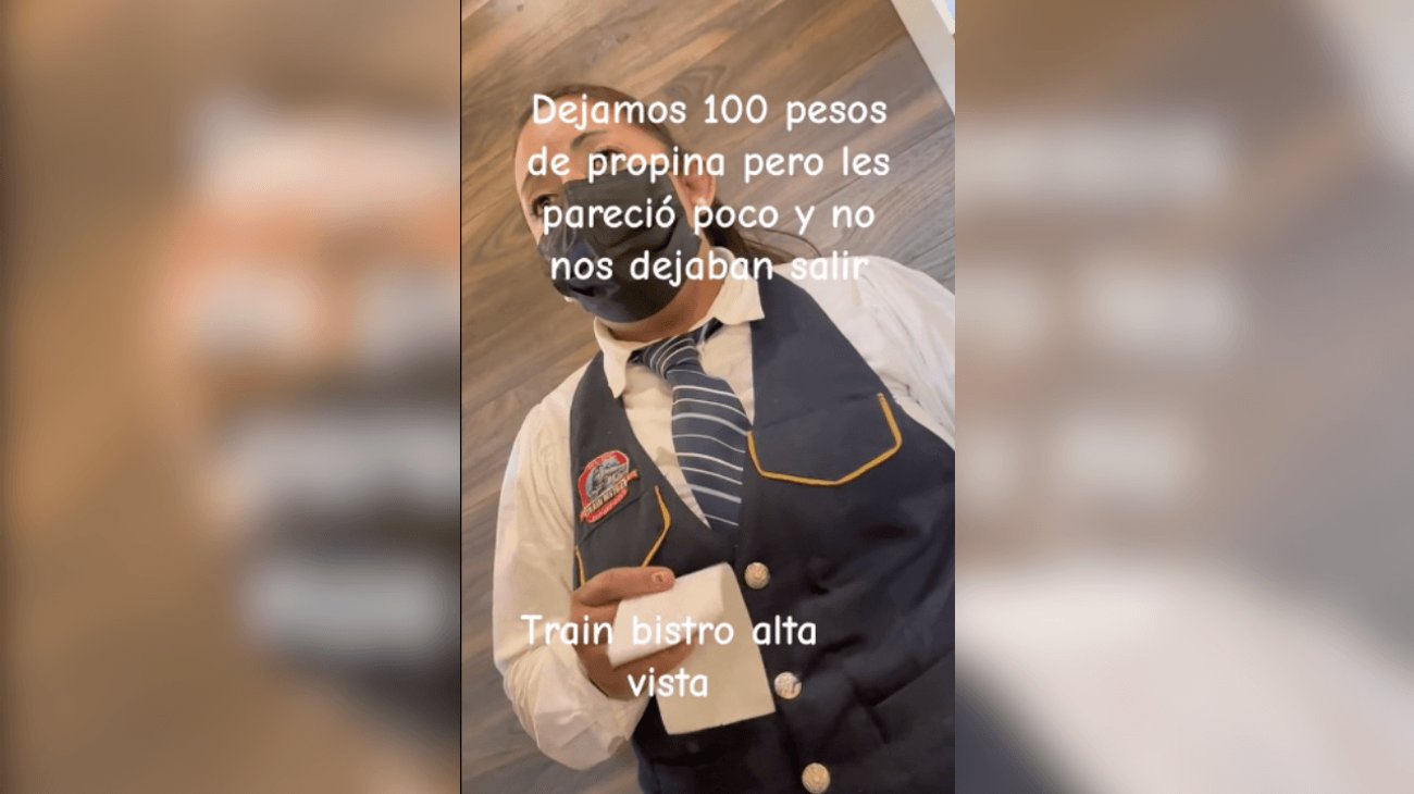 No dejan salir a comensales por dejar $100 pesos de propina