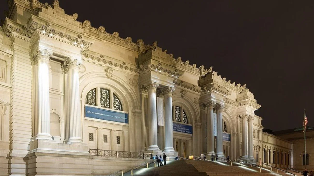 1024px_Metropolitan_museum_of_art_2_80dda6763b