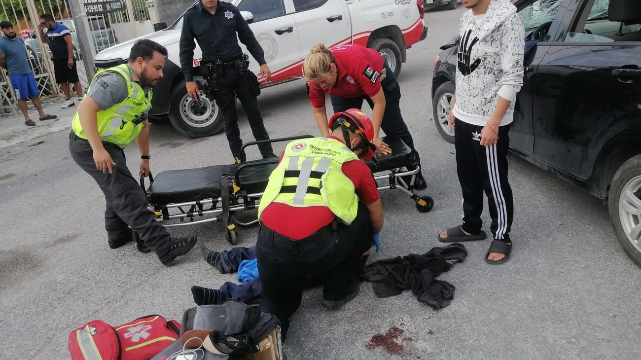Accidente en la colonia Anacahuita deja a un motociclista herido