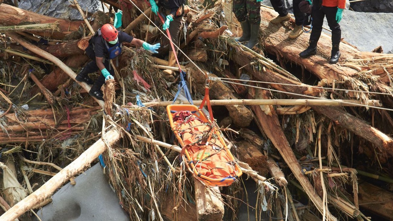 1300_muertos_sri_lanka_indonesia_tailandia_665df81227