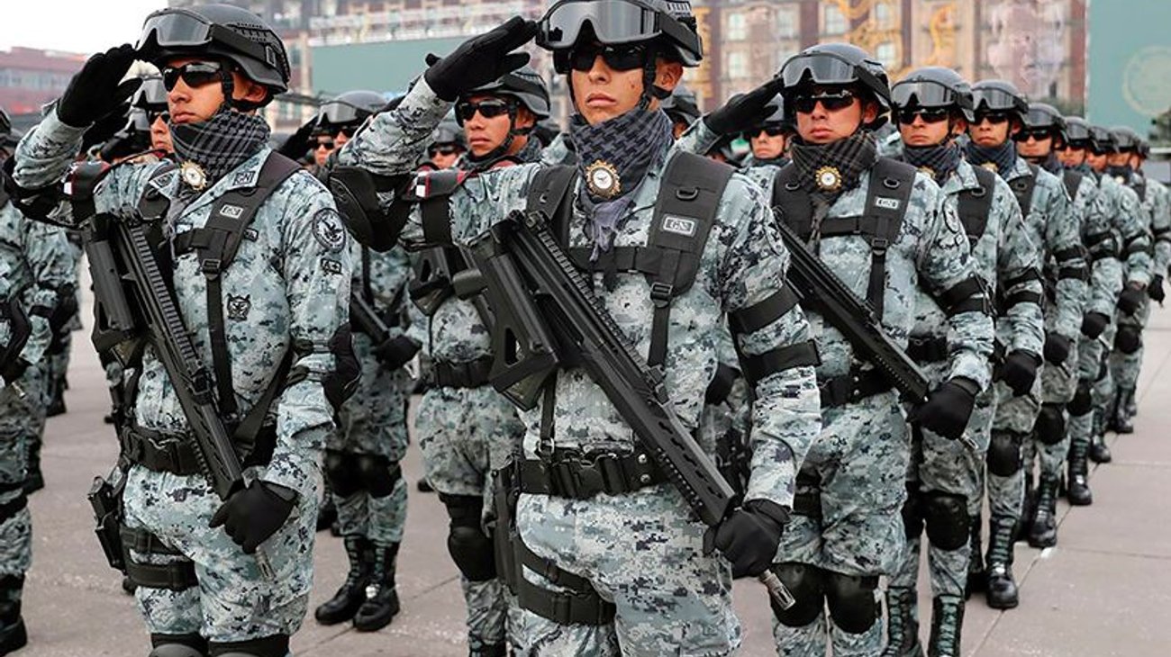 15_EL_ESCUDO_NACIONAL_35d45294bb