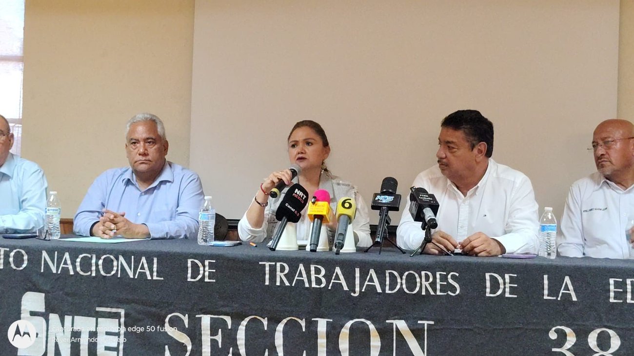 SNTE mantiene diálogo con autoridades sobre salarios y pensiones