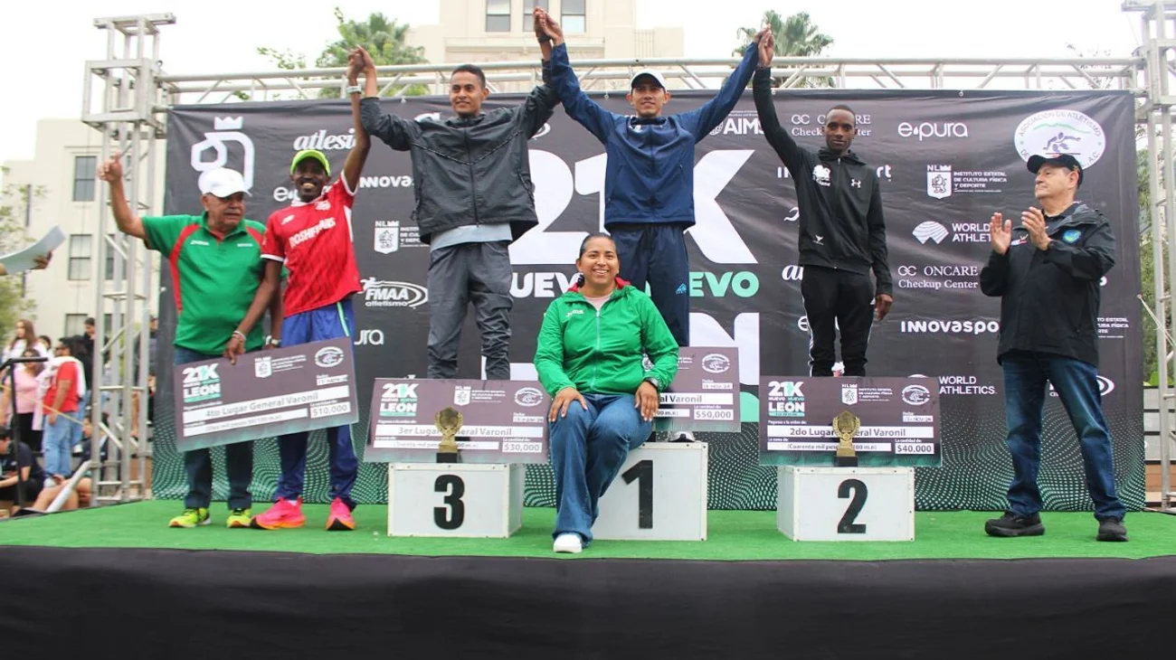 Atletas mexicanos dominan el 21K Nuevo León 2024