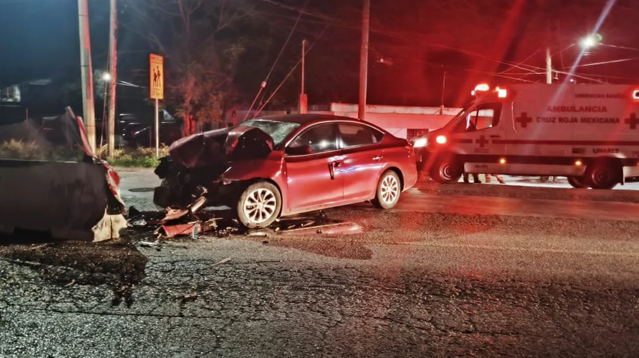 Choque deja dos personas sin vida; uno era menor de edad