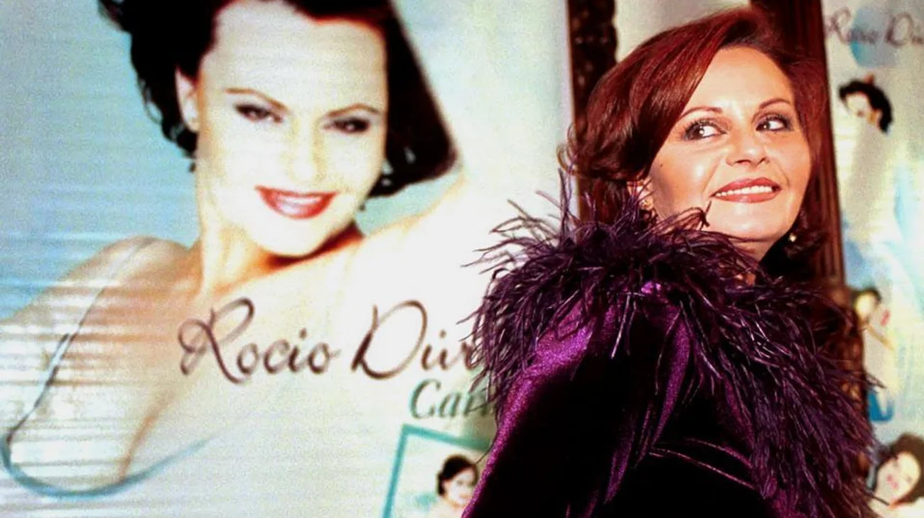 Harán película sobre vida y legado musical de Rocío Dúrcal