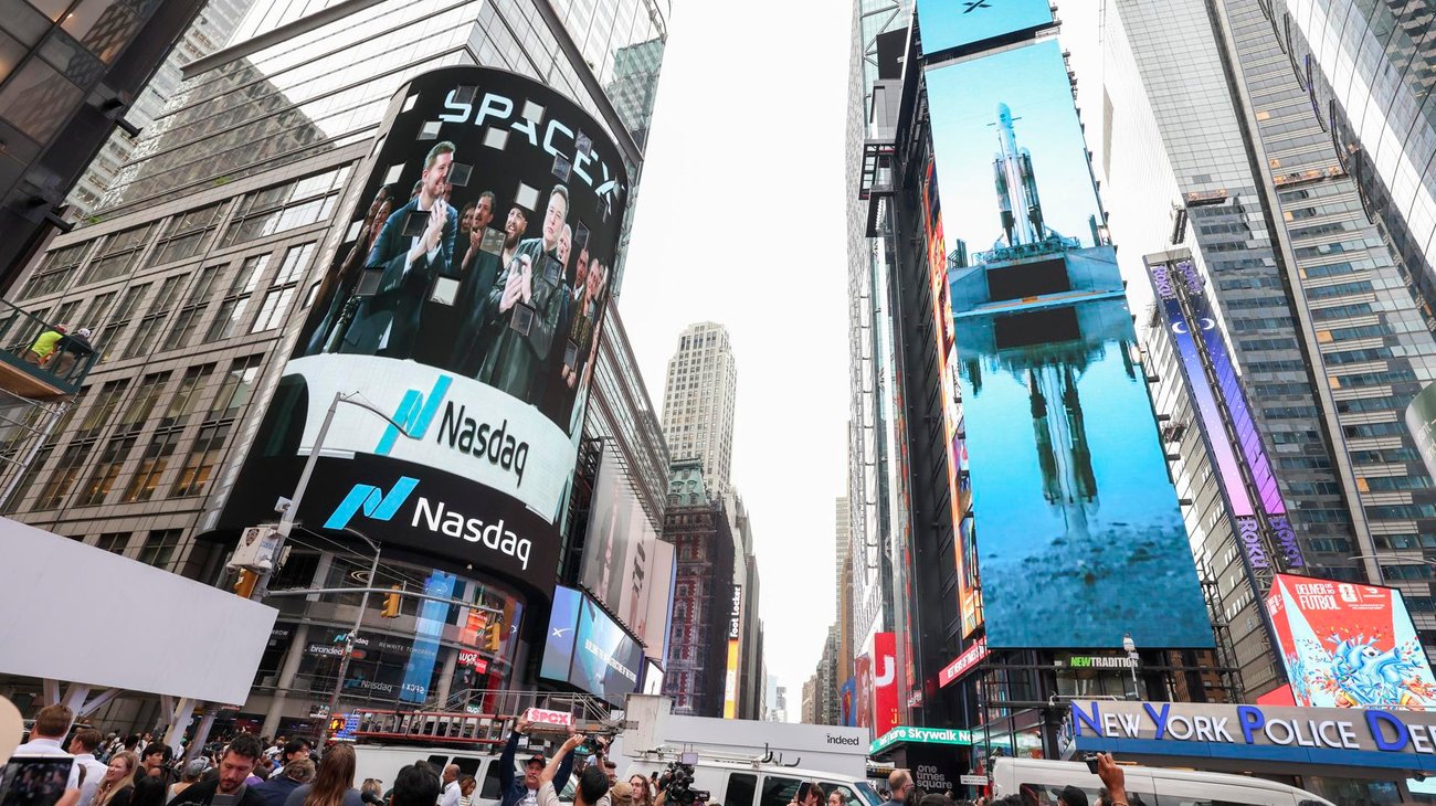 SpaceX recauda $25,000 mdd viendiendo bonos de deuda
