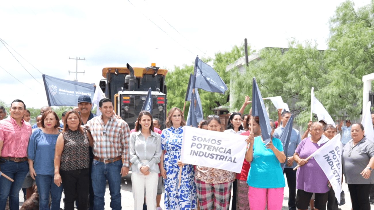 Raúl Cantú de la Garza impulsa pavimentación en Salinas Victoria