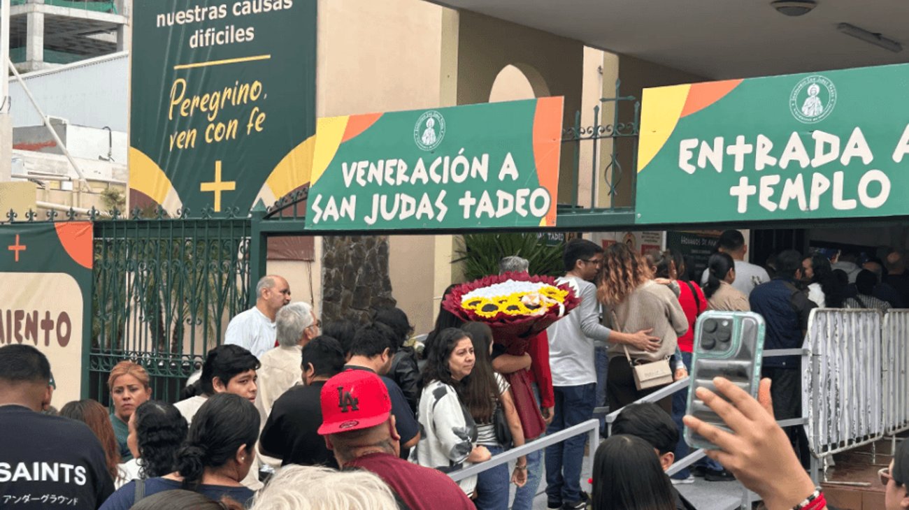Llenan devotos el Santuario de San Judas Tadeo en Monterrey