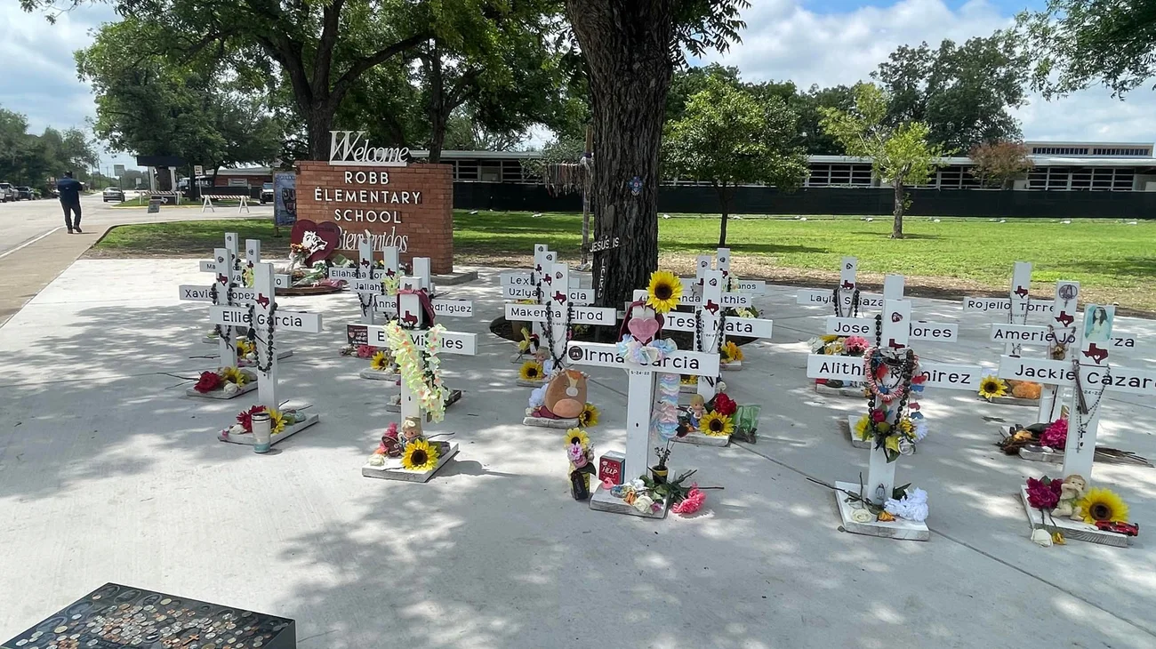 Familias de Uvalde demandan a Meta y Call of Duty por masacre