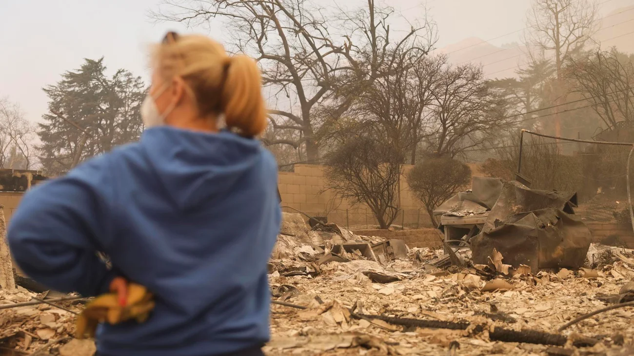 La cifra de muertos por los incendios en Los Ángeles aumenta a 16