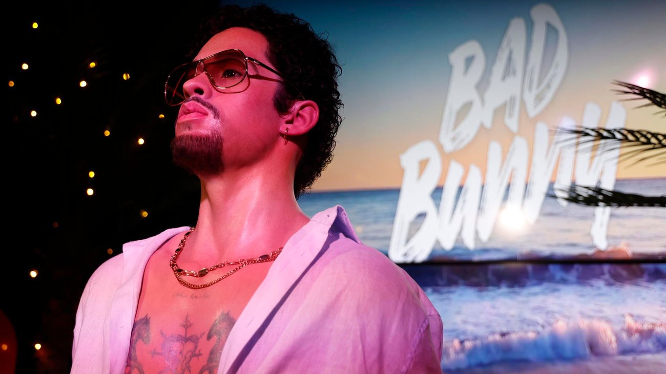 Bad Bunny estrena su estatua en el Museo de Cera de Madrid