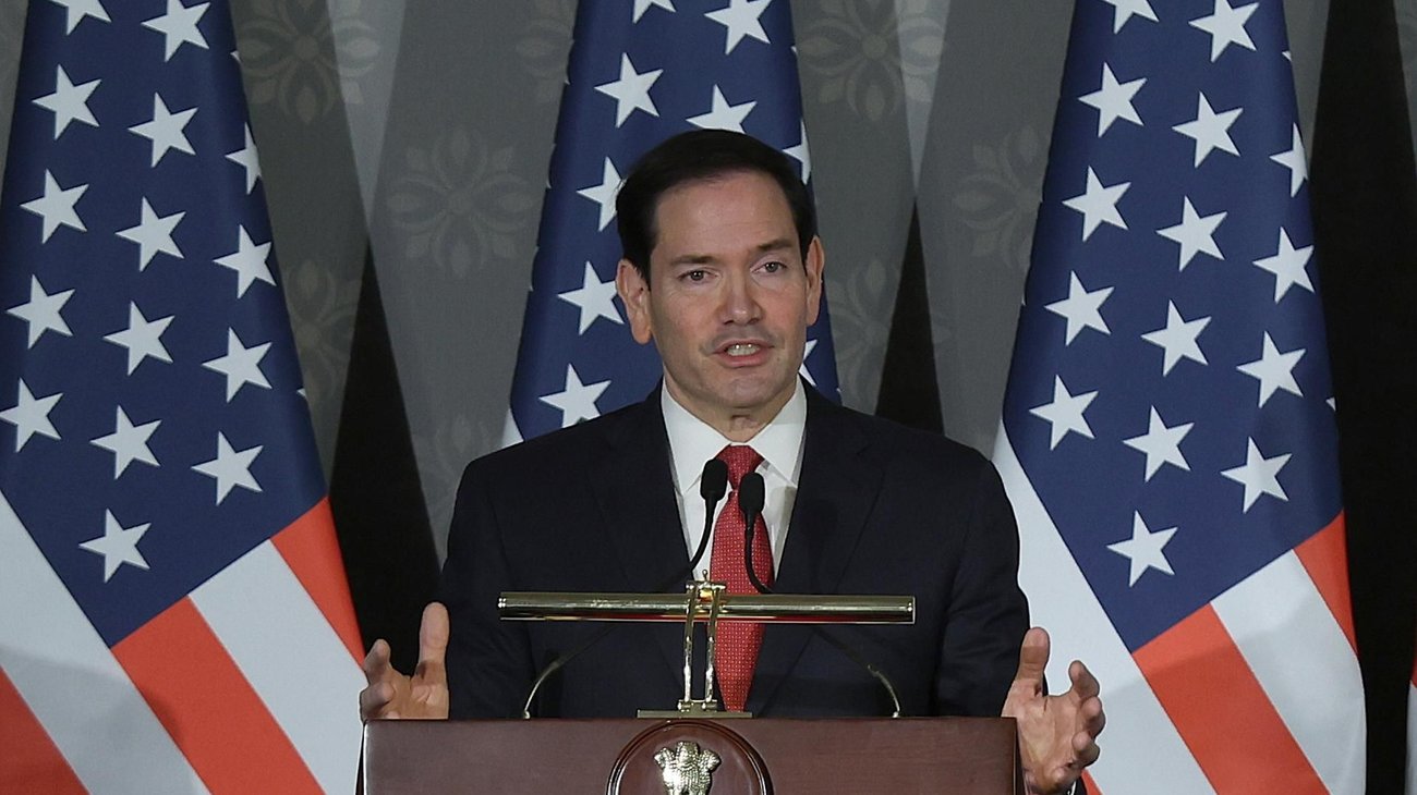 Señala Marco Rubio avances lentos en diálogo con Irán