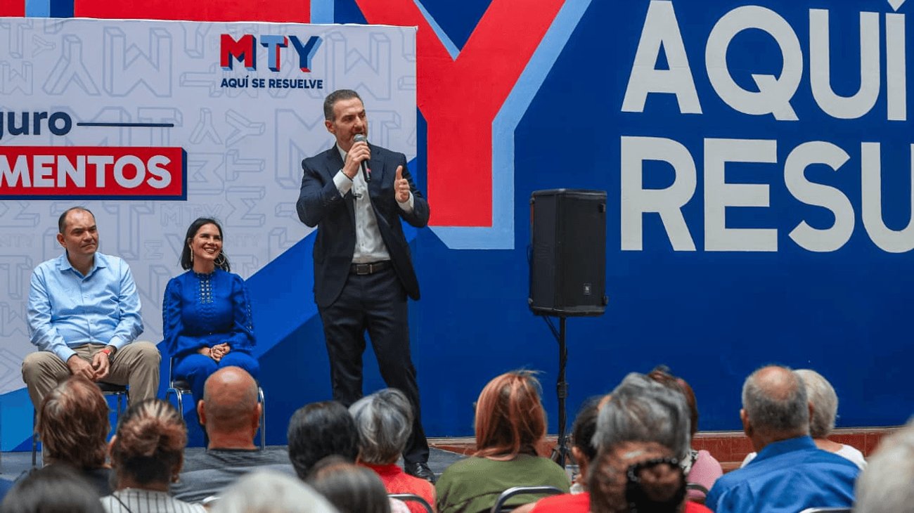 Entrega municipio de Monterrey testamentos a 280 familias