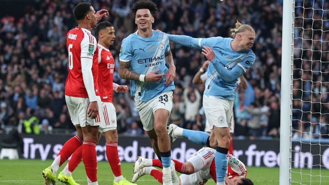 Manchester City vence al Arsenal y agita la Premier