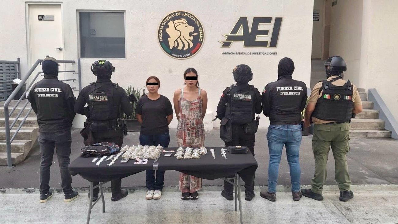 Fuerz Civil detiene a dos mujeres en Escobedo 