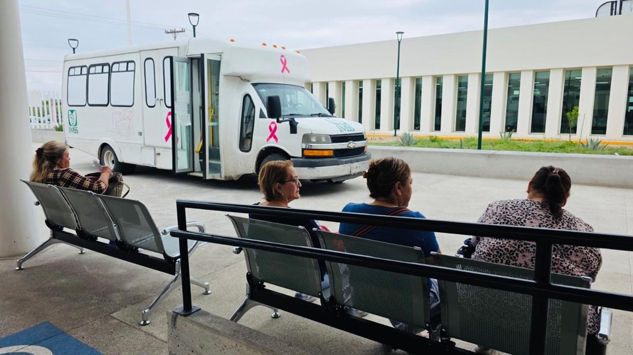 IMSS acerca estudios de mastografía a mujeres de Coahuila