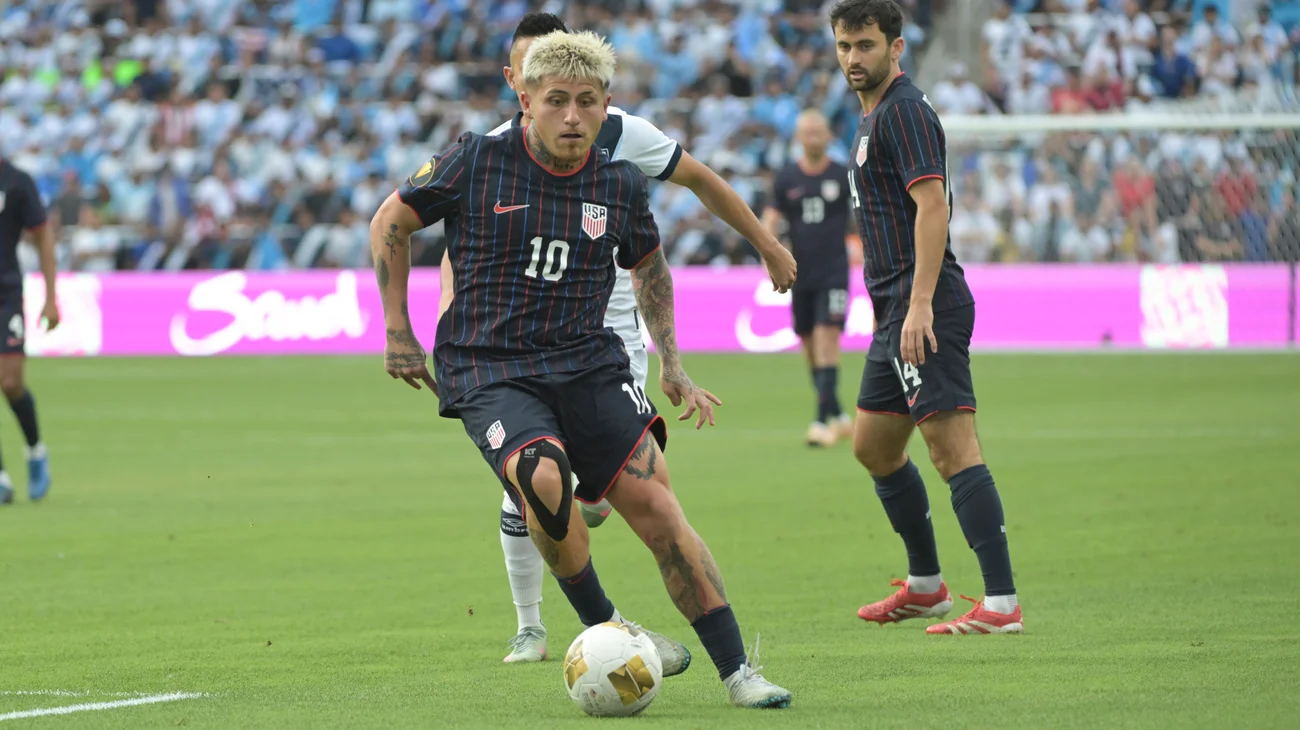 52a7dbd79e3abb8b7d3570e374ea41b33562611b_4357568d55