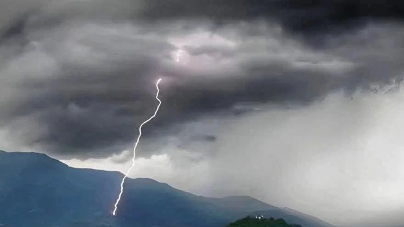 59ace212_0139_45fc_b858_e34a72b2094f_77b8f4fbf1