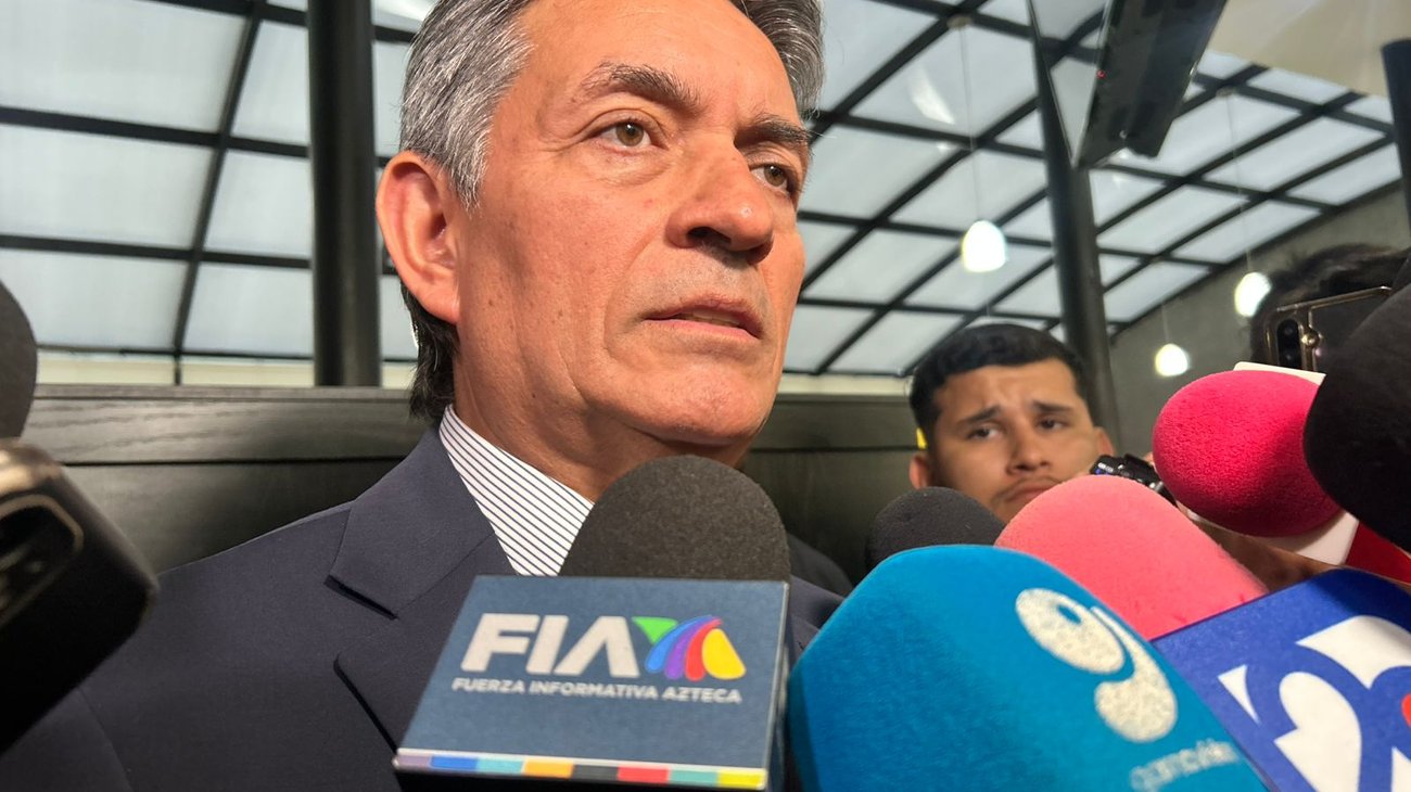 Analizan transporte escolar obligatorio en zonas con más tráfico