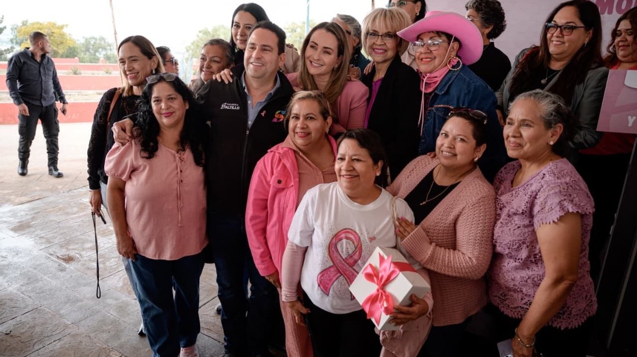 Acercan servicios de salud y apoyo a las mujeres con Brigada Rosa