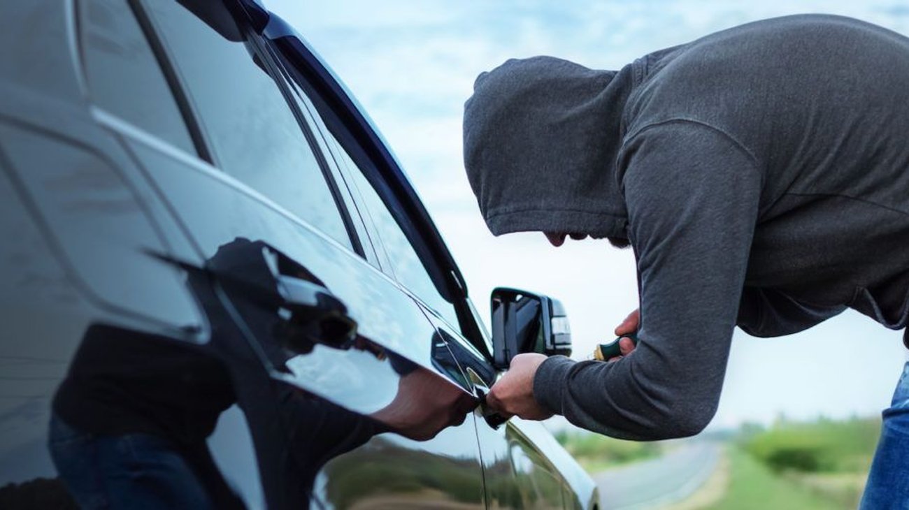 617214ac4648d66ce28ba4d4_Cobertura_de_Robo_Total_de_Auto_Seguros_de_Auto_Crabi_v001_1024x518_edabe0ae2e