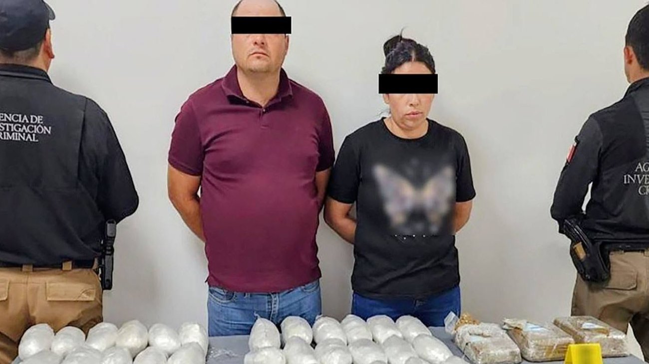 Detienen a dos con 20 kilos de metanfetamina en Chihuahua