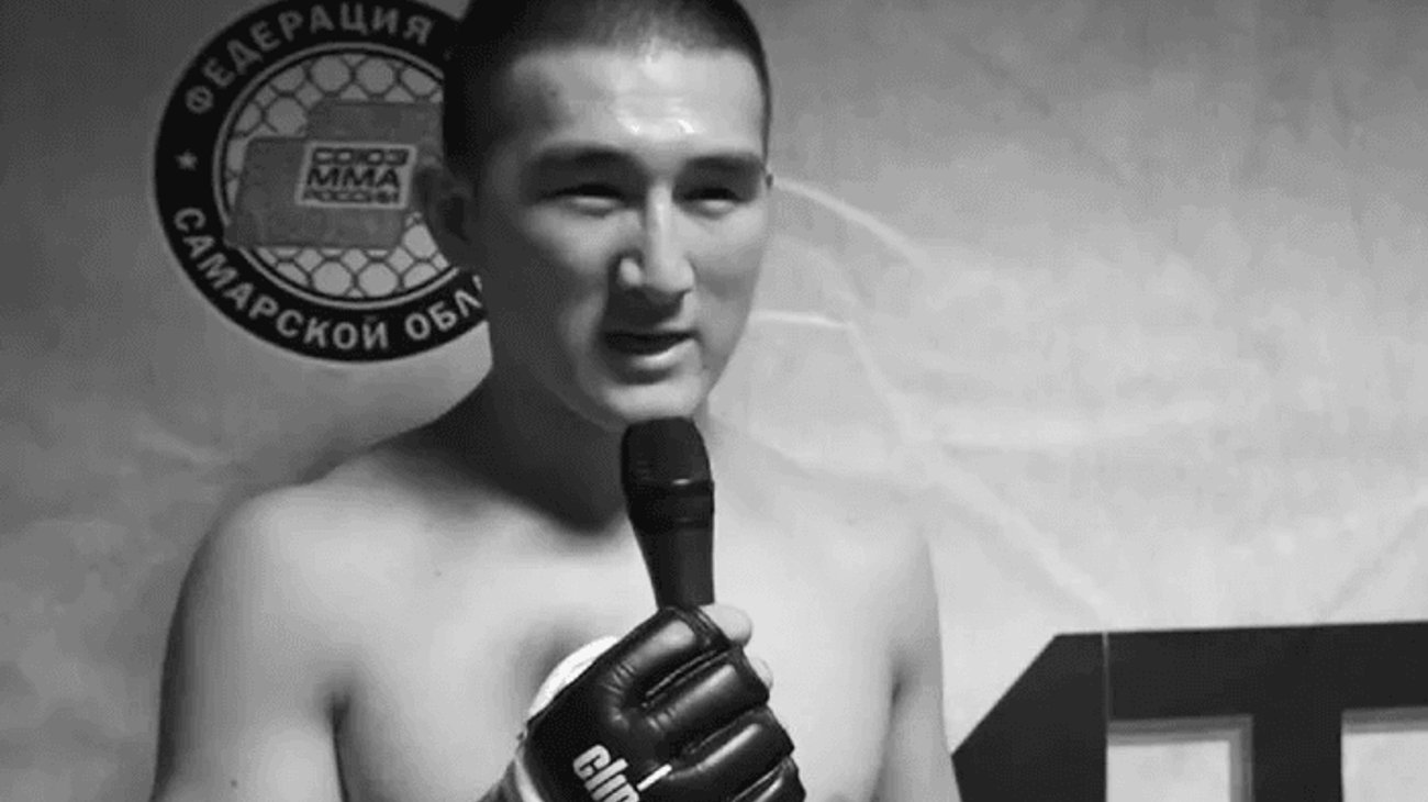 Fallece peleador de MMA tras rescatar a jóvenes en lago turístico