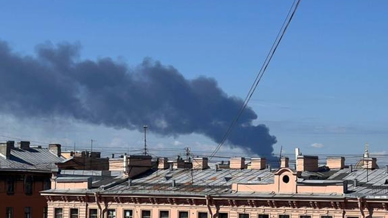 Drones ucranianos atacan terminal petrolera en Rusia