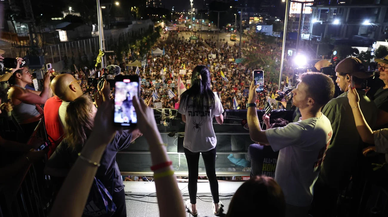 Miles exigen en Israel un acuerdo por rehenes en Gaza