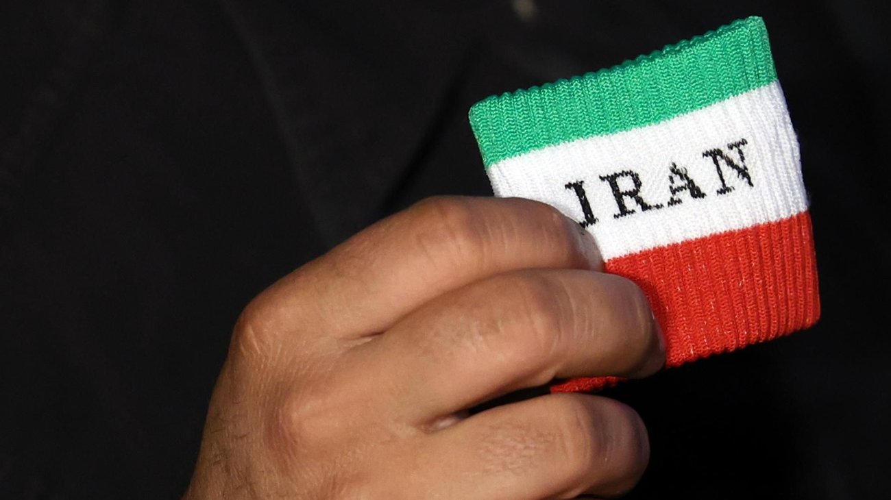 Irán promete controlar Ormuz sin presencia extranjera