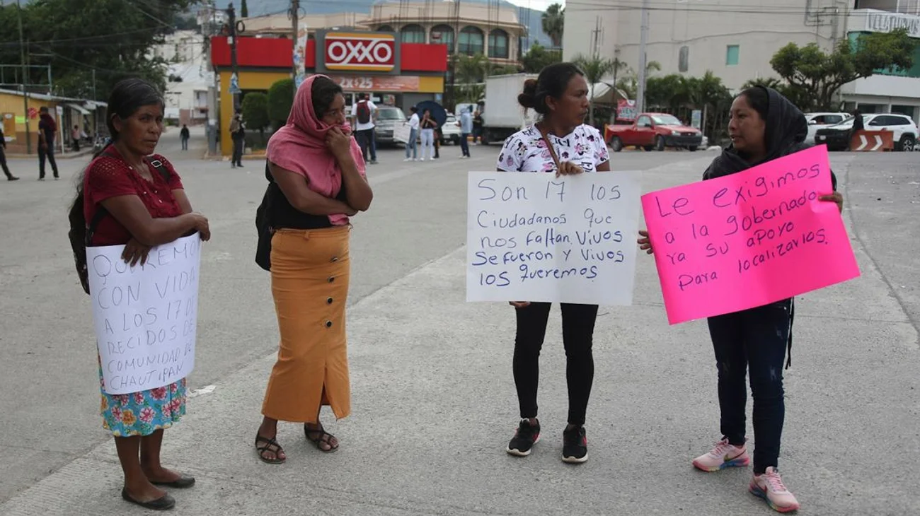 Protestan por la desaparición de 17 personas en Guerrero