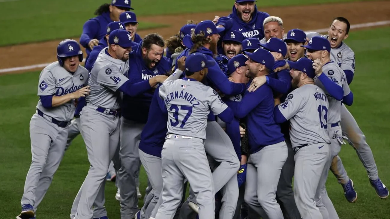Dodgers vencen a Yanquis; son campeones de la Serie Mundial
