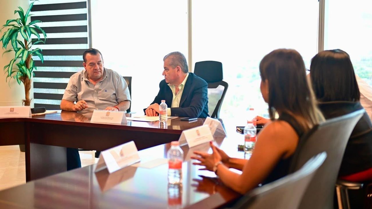 Evalúa Miguel Riquelme avance de programas sociales 