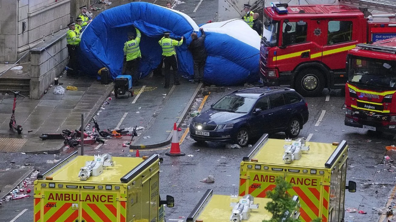 9_anos_liverpool_f38624866e