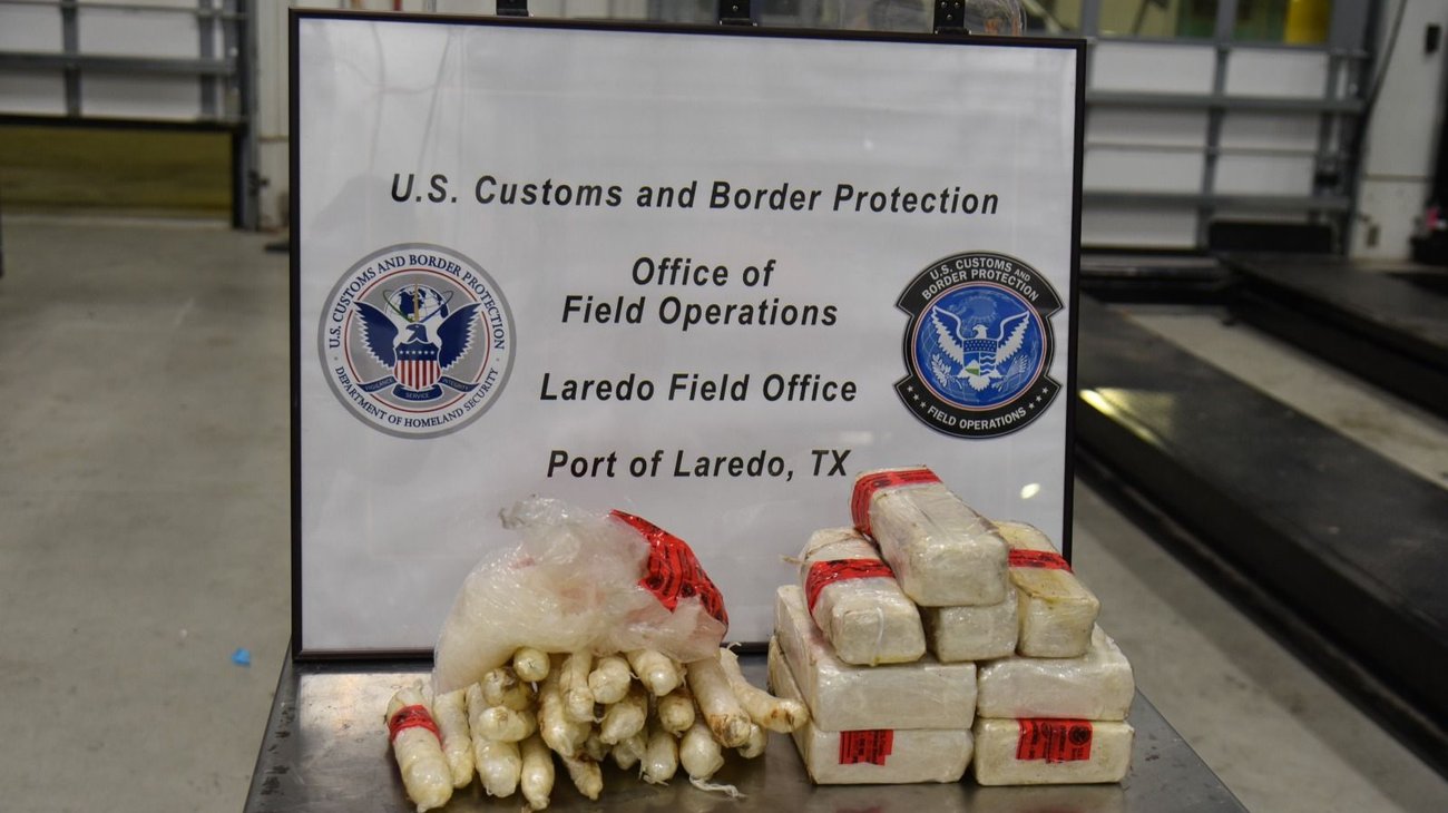 Decomisan millonaria carga de fentanilo en tres tráileres